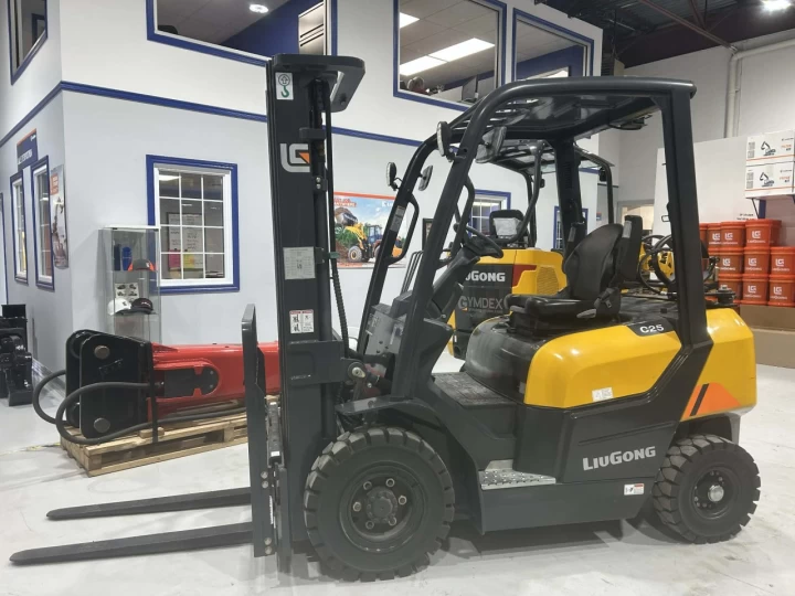 2023 LIUGONG 2025G 