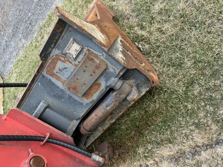 2021 Tilt Bucket AMI 60 Pouces AMI 